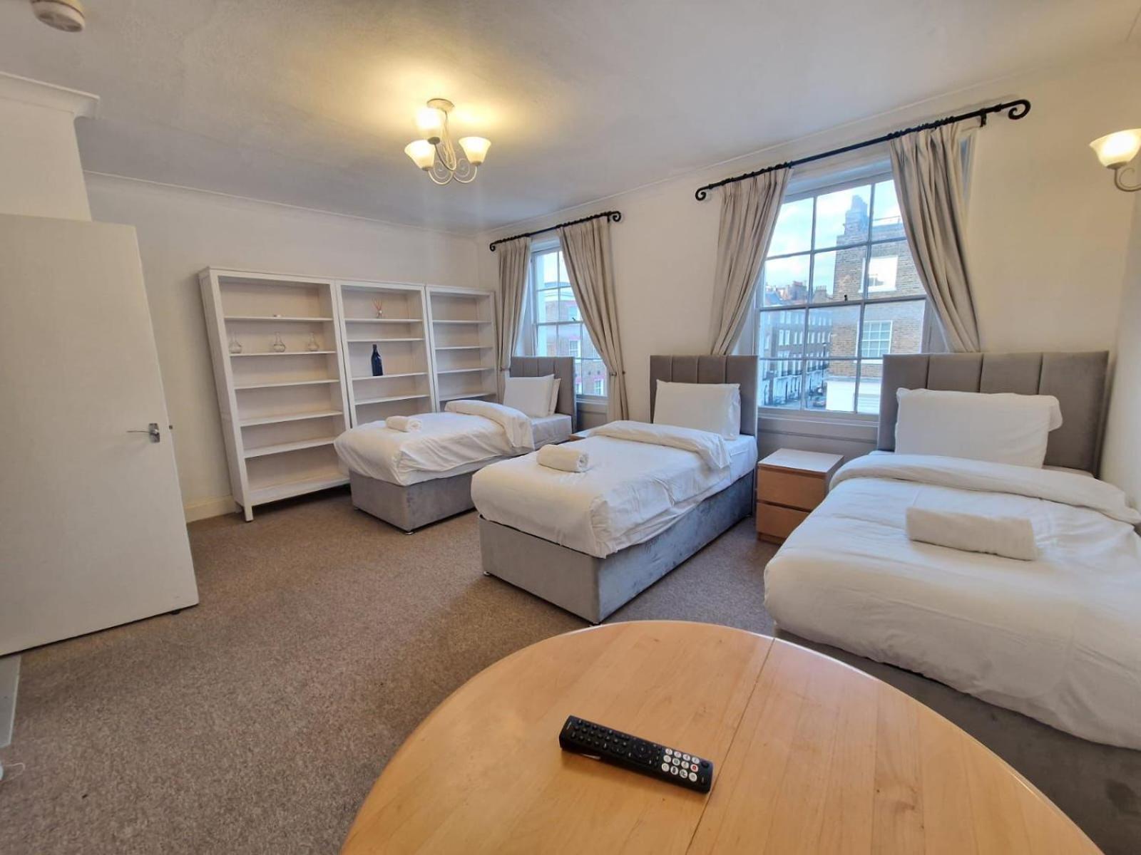 Baker Street Apartments ลอนดอน ภายนอก รูปภาพ