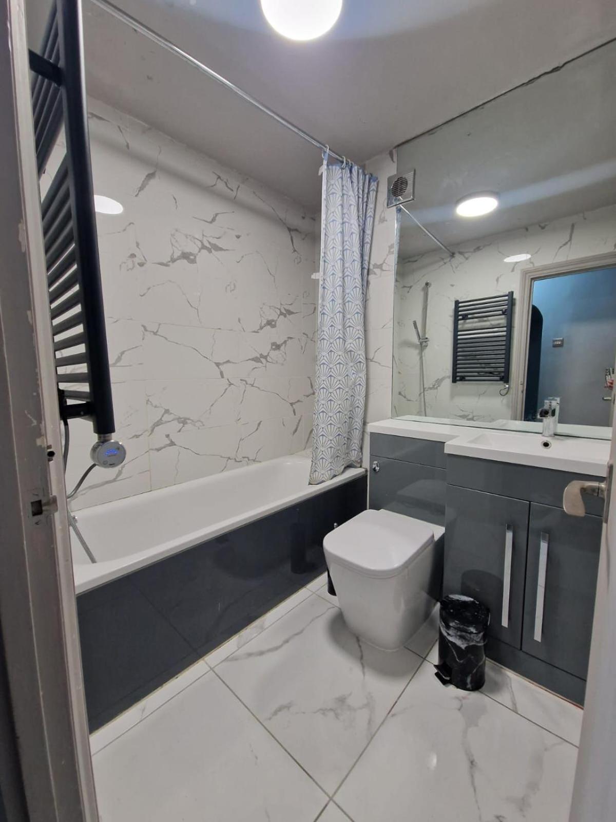 Baker Street Apartments ลอนดอน ภายนอก รูปภาพ