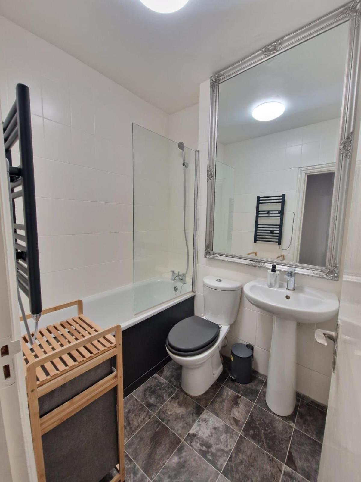 Baker Street Apartments ลอนดอน ภายนอก รูปภาพ