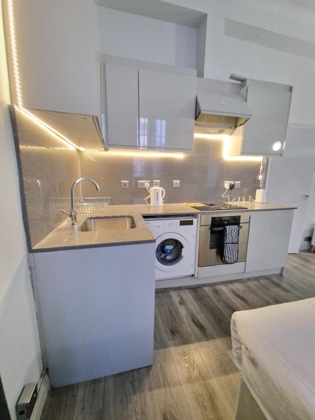 Baker Street Apartments ลอนดอน ภายนอก รูปภาพ